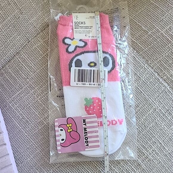 NWT Hello Kitty & My Melody Socks & House Plush Slippers Set Purple Pink Sanrio - Picture 7 of 7